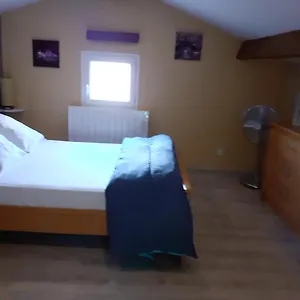 https://appartement-a-die-au-pied-du-vercors.hotels-rhonealpes.com