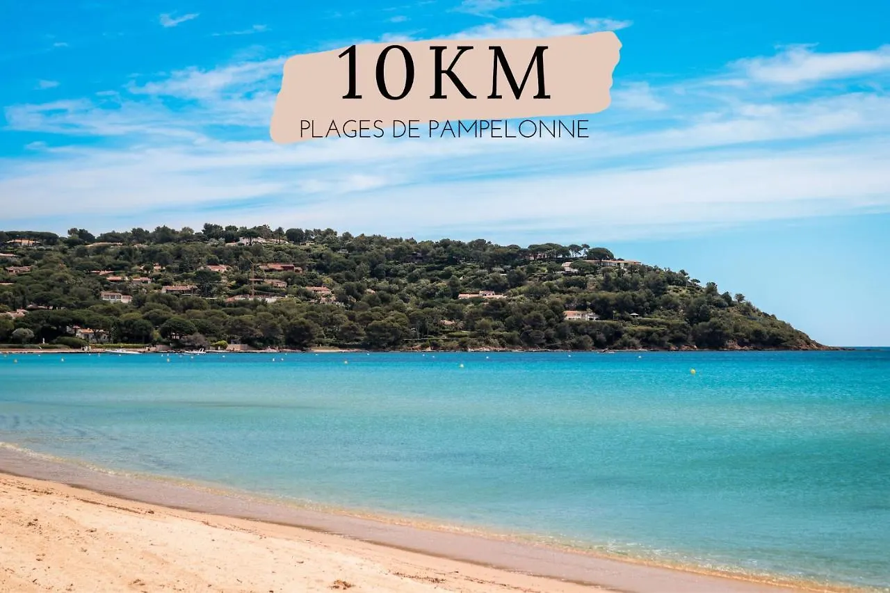 C-FORTY - piscine - plage Gassin
